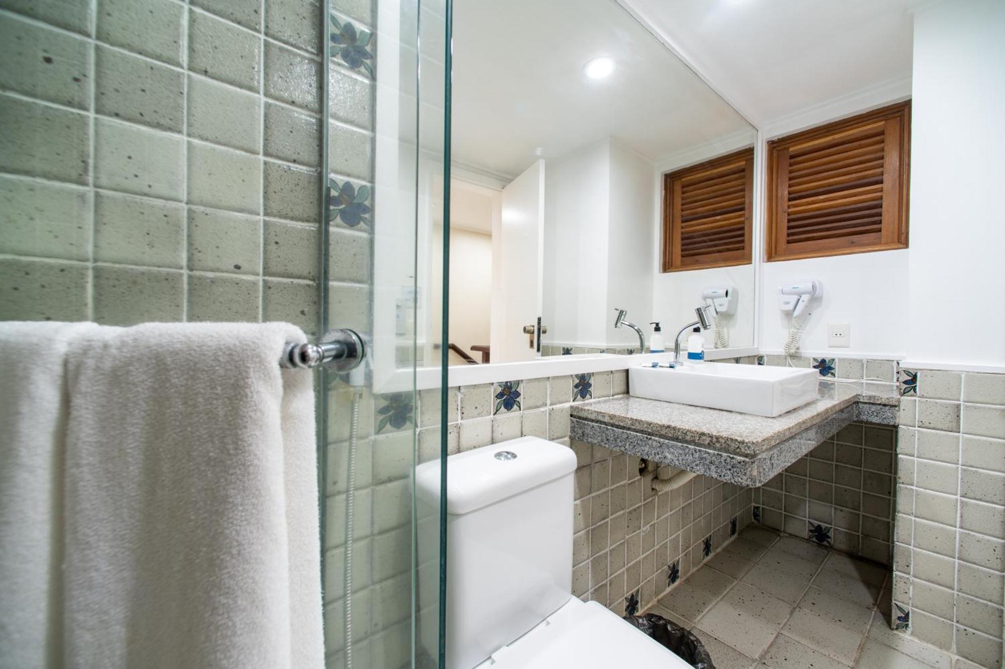 Deluxe Apartment - Split Level with Balcony and Sea view with living room,1611076124:JPEG