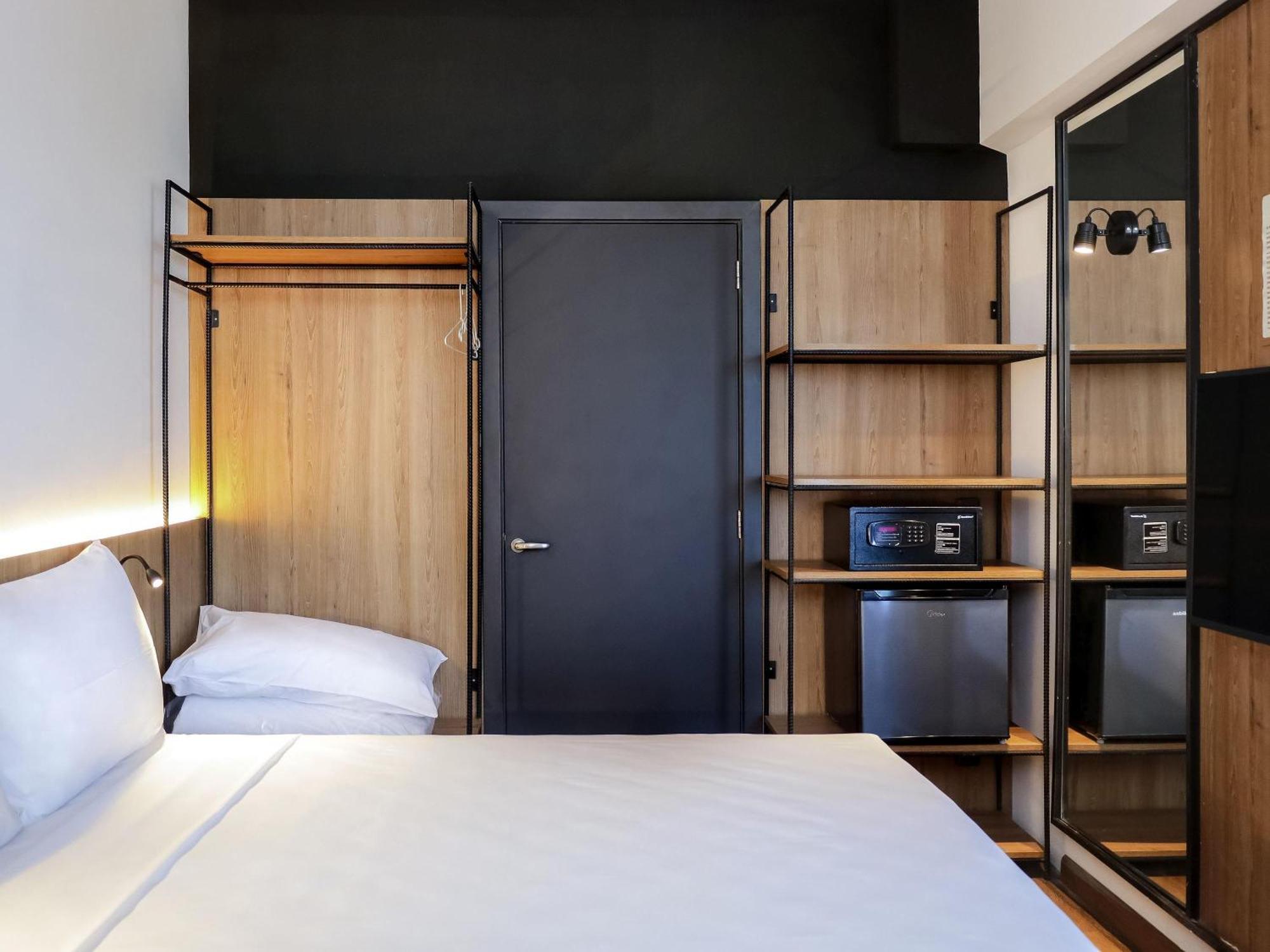 Double Room with Side Sea View
