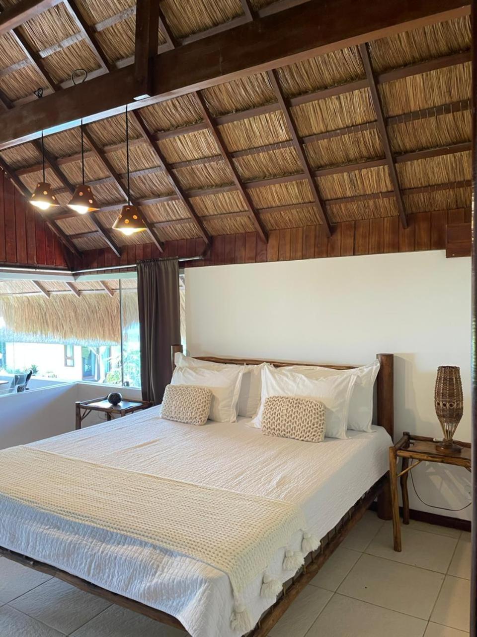 Suíte com Cama King-size e Vista do Mar