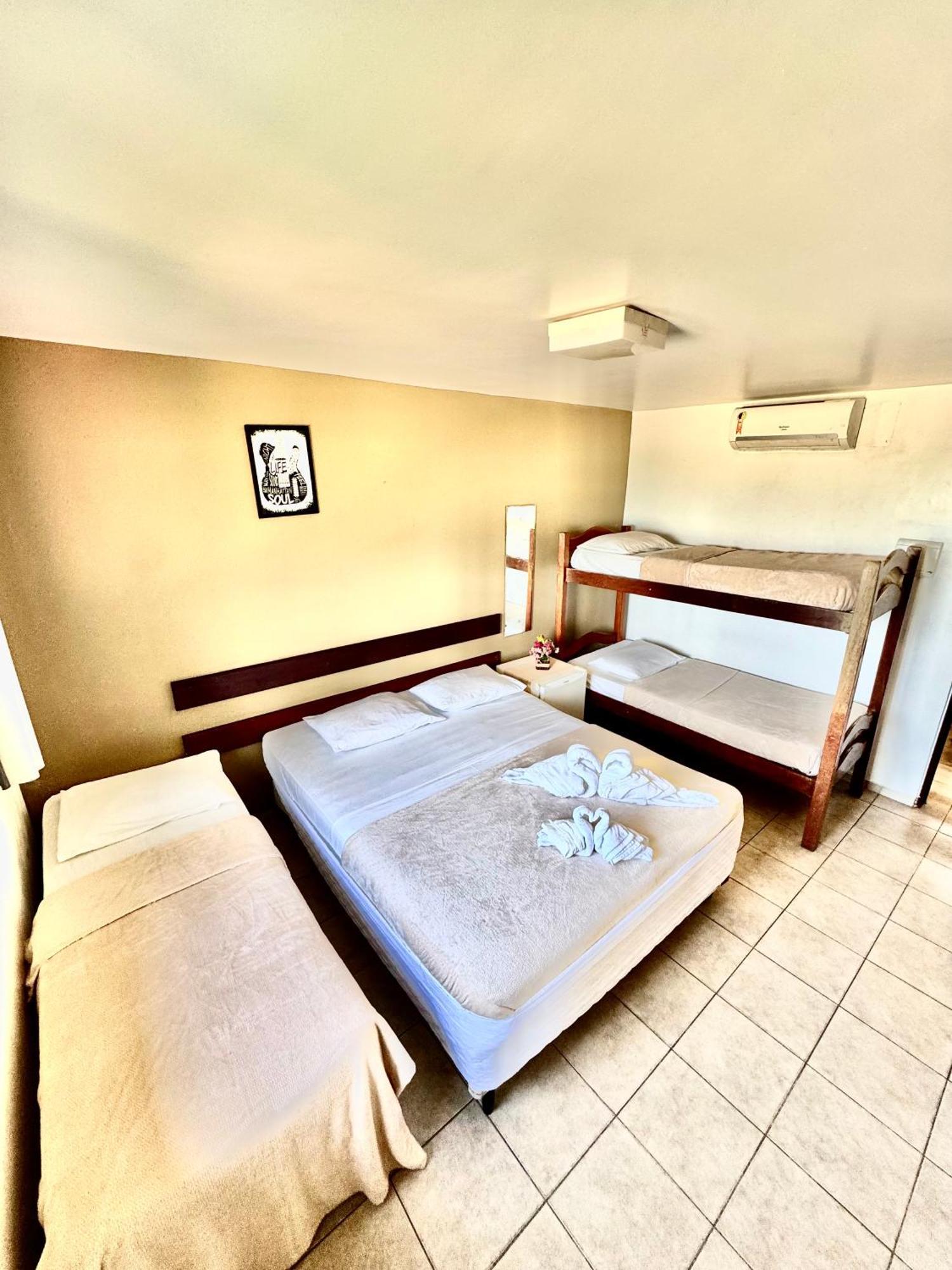 Quarto Família com Vista do Mar