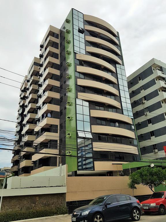 One-Bedroom Apartment,330733261:JPEG