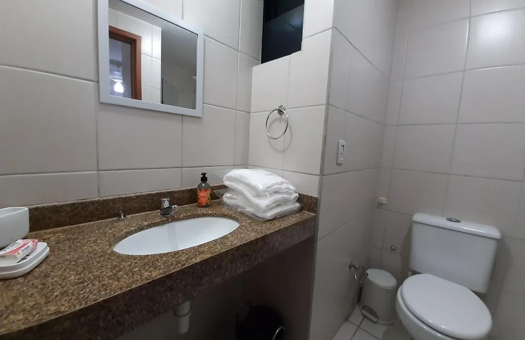 Apartamento Bem Localizado Na Ponta Verde-1