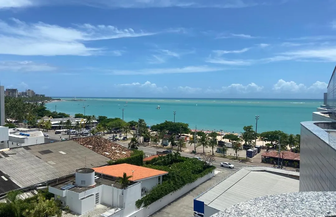 Apart Na Pajucara Em Frente As Piscinas Naturais-1