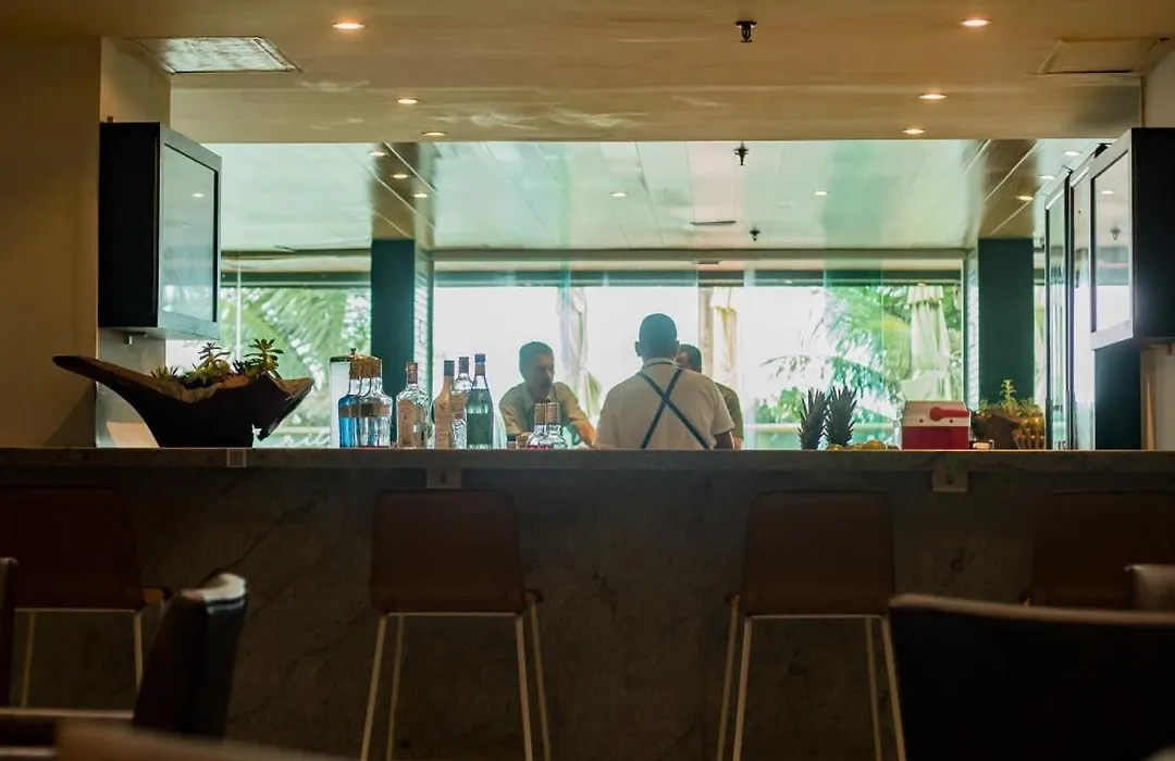 Coral Ritz - Flat Beira Mar-1
