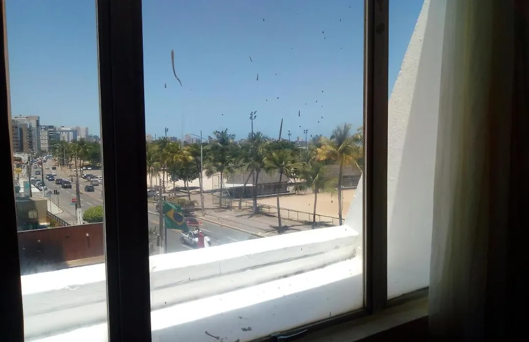 Flats A Beira Mar Em Hotel Na Pajucara-1