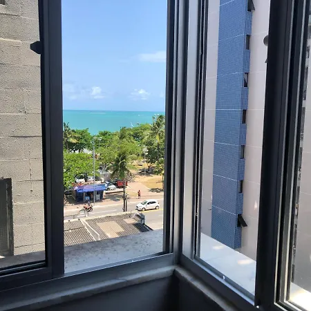 lindo apartamento de frente para o mar-3