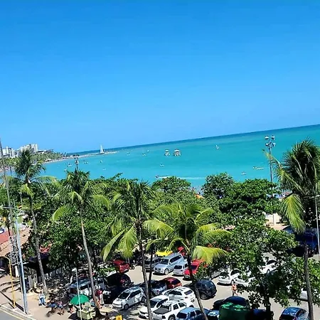NA BEIRA MAR DE PAJUCARA - EDIFICO NEO 2- APARTAMENTO COM 02 QUARTOS - POSSUI VARANDA- VISTA LATERAL DO MAR- AVENIDA DOUTOR ANTONIO GOUVEIA 1081- CONSUMO ELETRICO É PAGO No CKECK-OUT 1KWH É 1,35 REIAS -TEM TELA DE PROTEÇÃO--2