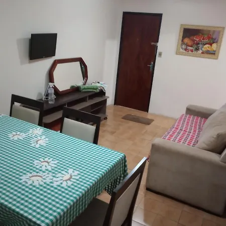 Apartamento 1/4 Amplo Otima Localizacao-2