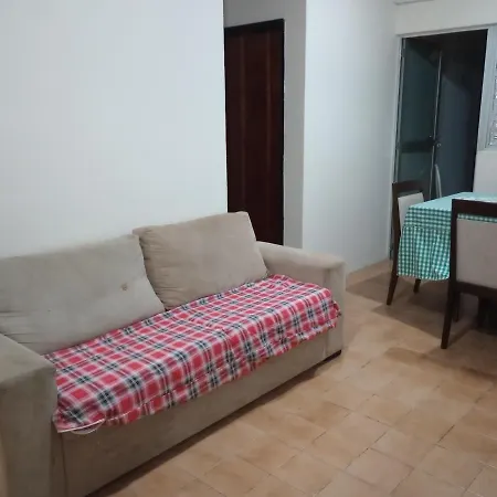 Apartamento 1/4 Amplo Otima Localizacao-3