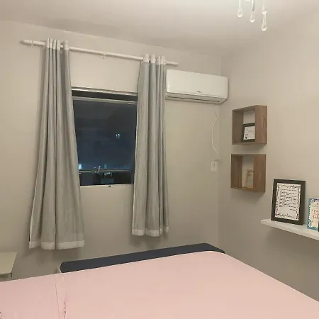Apt 305, Muito Lindo, Pertinho Da Praia-2
