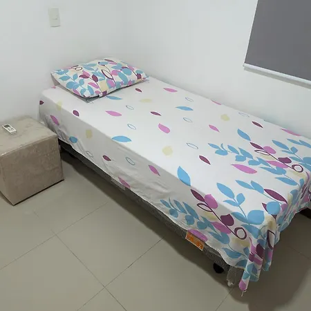 Moderno apartamento perto da praia-2