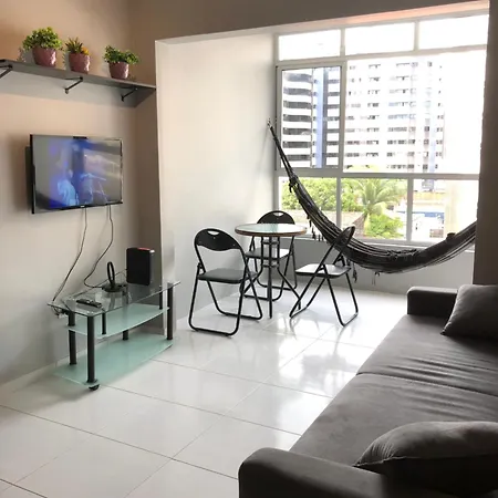 Ponta Verde Beachfront Apartment: 2-Bedroom Oasis with 24/7 Security-3