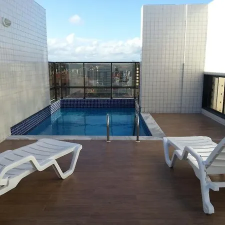 Apt 2 quartos acomoda 10 pessoas a 450 metros da praia de Jatiúca-3