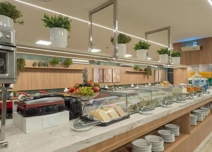 Moteles cerca de Praça dos Palmares